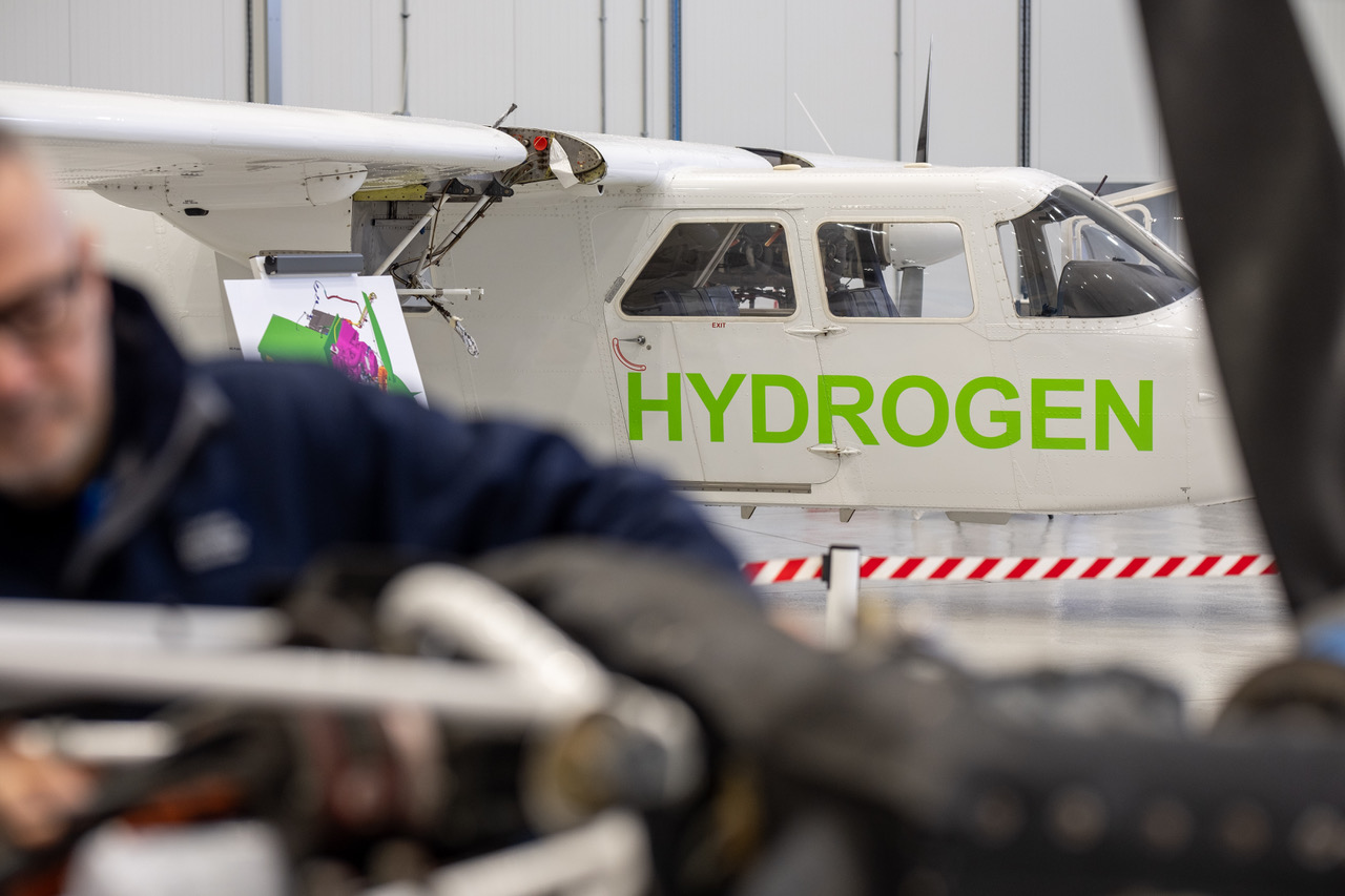 Financing the Transition to Hydrogen Aircraft